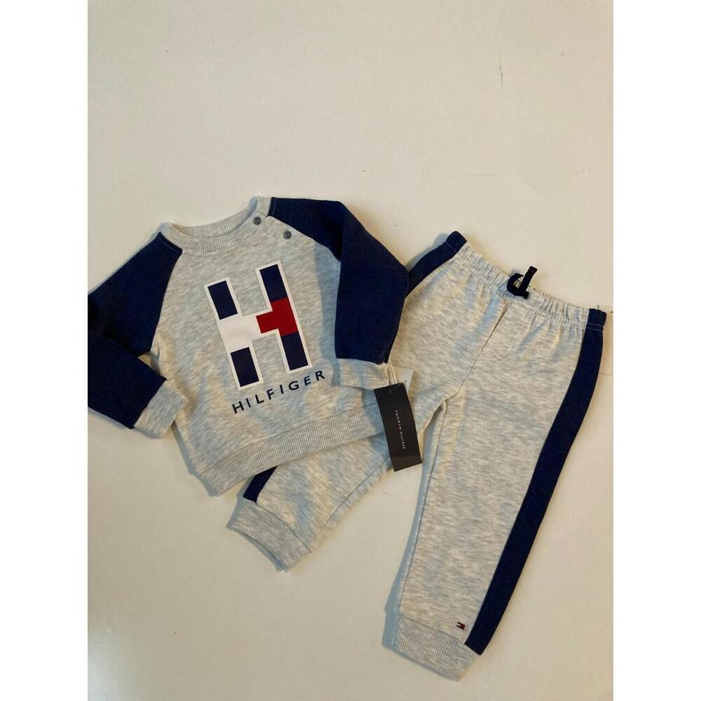 Tommy Hilfiger Baby Boy's Sweatshirt &Jogger Pants 2 Piece Set Size 24 M - Picture 9 of 10